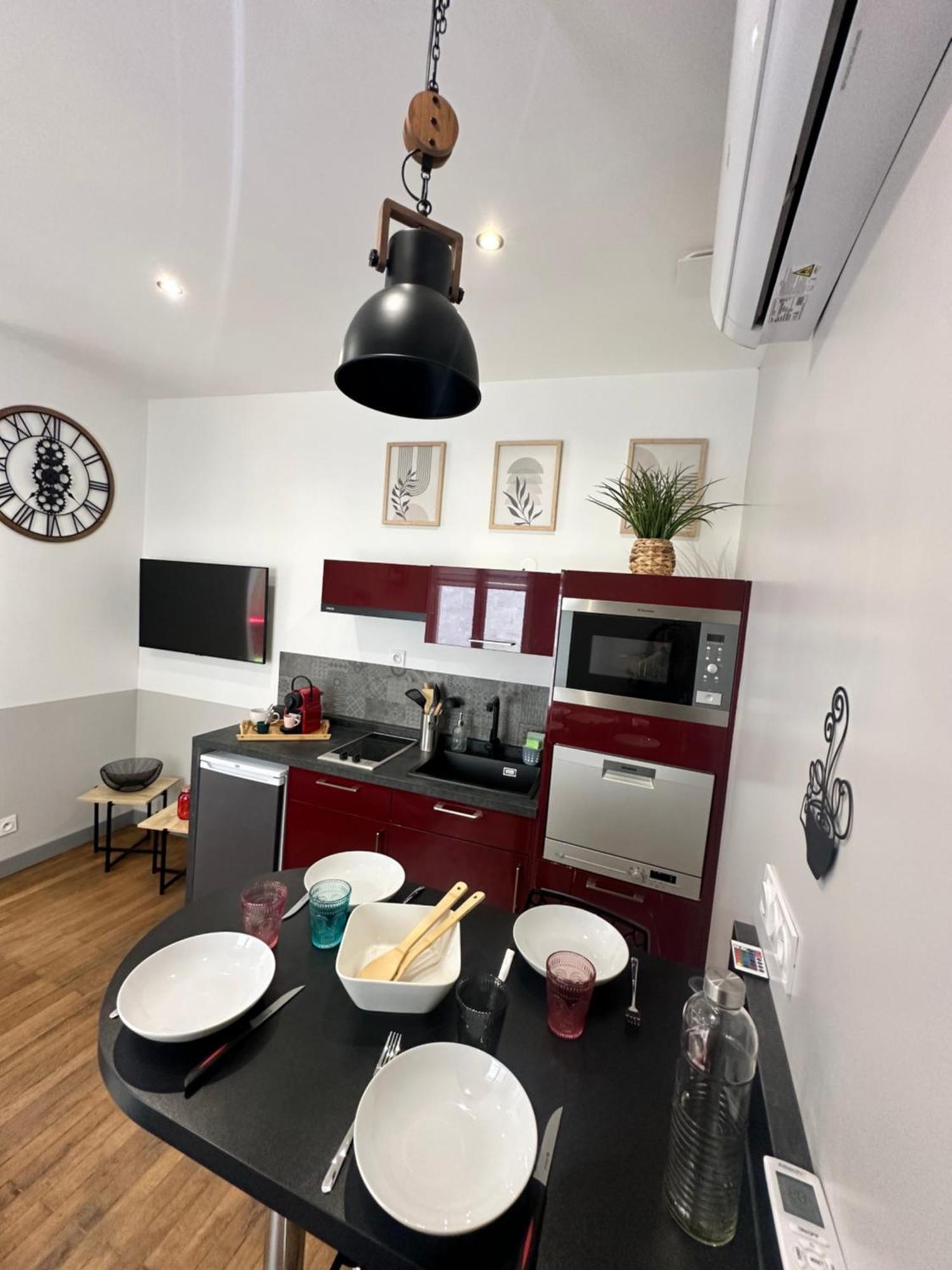 Le Cosy Charmeur Climatise Avec Patio Apartment Tours Exterior foto